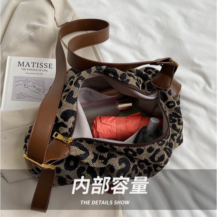 TFT AX200255 92913 AX913 T36 B2429 E4543 C1013  (1 KG MUAT 2) TAS SELEMPANG KERJA IMPORT TOTEBAG PREMIUM CEWEK LEOPARD TERBARU 2022 TAS BATAM