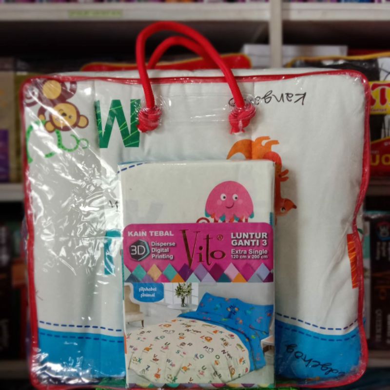 Bedcover Vito motif Alphabet Animal