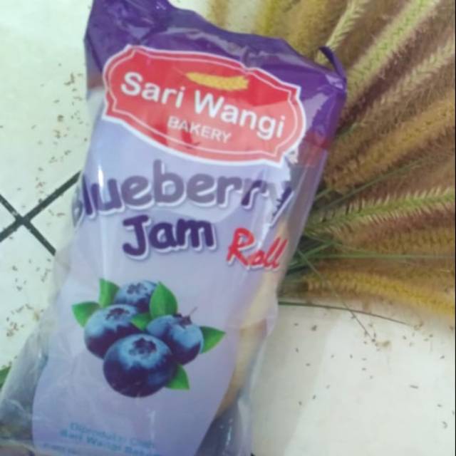 

Roti Sariwangi Blueberry