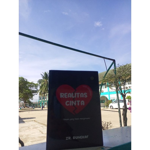 

Novel Realitas Cinta