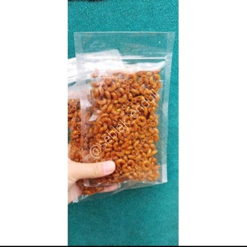 

makaroni kriuk bantat pedas daun jeruk 100 gram