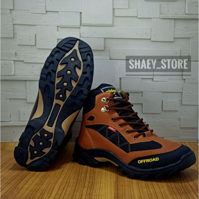 Sepatu pria Boots Alder trecking outdor size 39-43