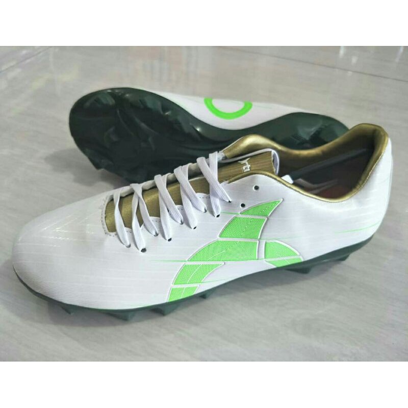 Sepatu Sepakbola Ortuseight Raptor FG