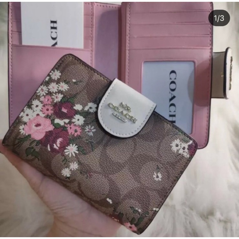 coach accordion floral wallet original