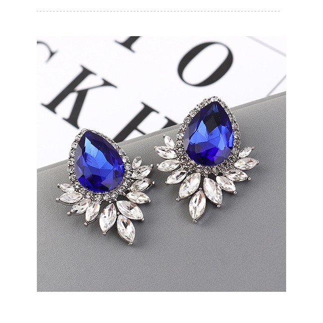 LRC Anting Tusuk Fashion Water Drop Diamond Earrings Y62698