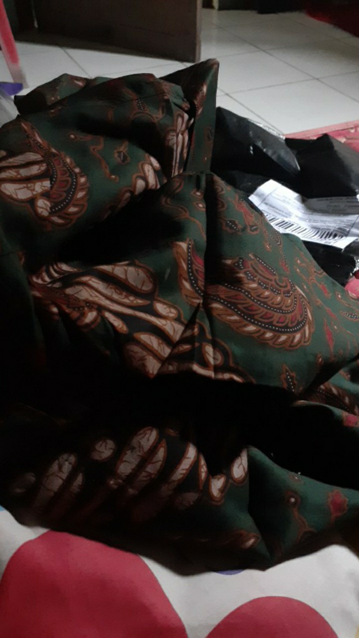 Batik Solo Kemeja Batik Pendek Ajisaka Kanaya Batiksoloamanah 125.000