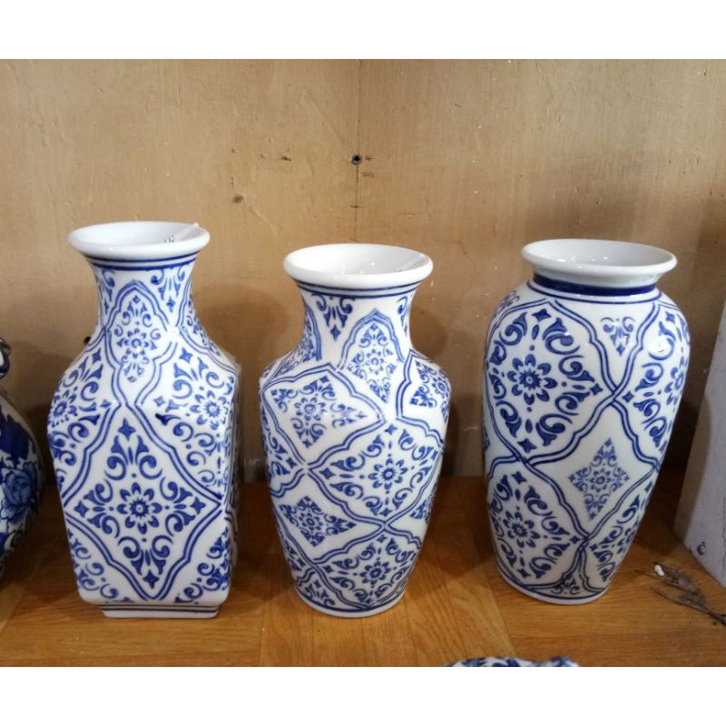 guci mini antik putih biru set 3pc