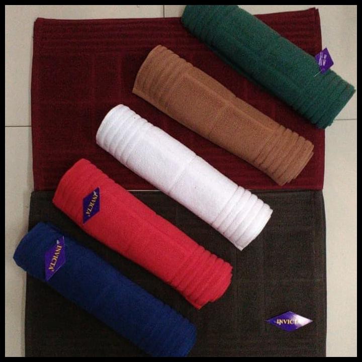 KESET HANDUK INVICTA