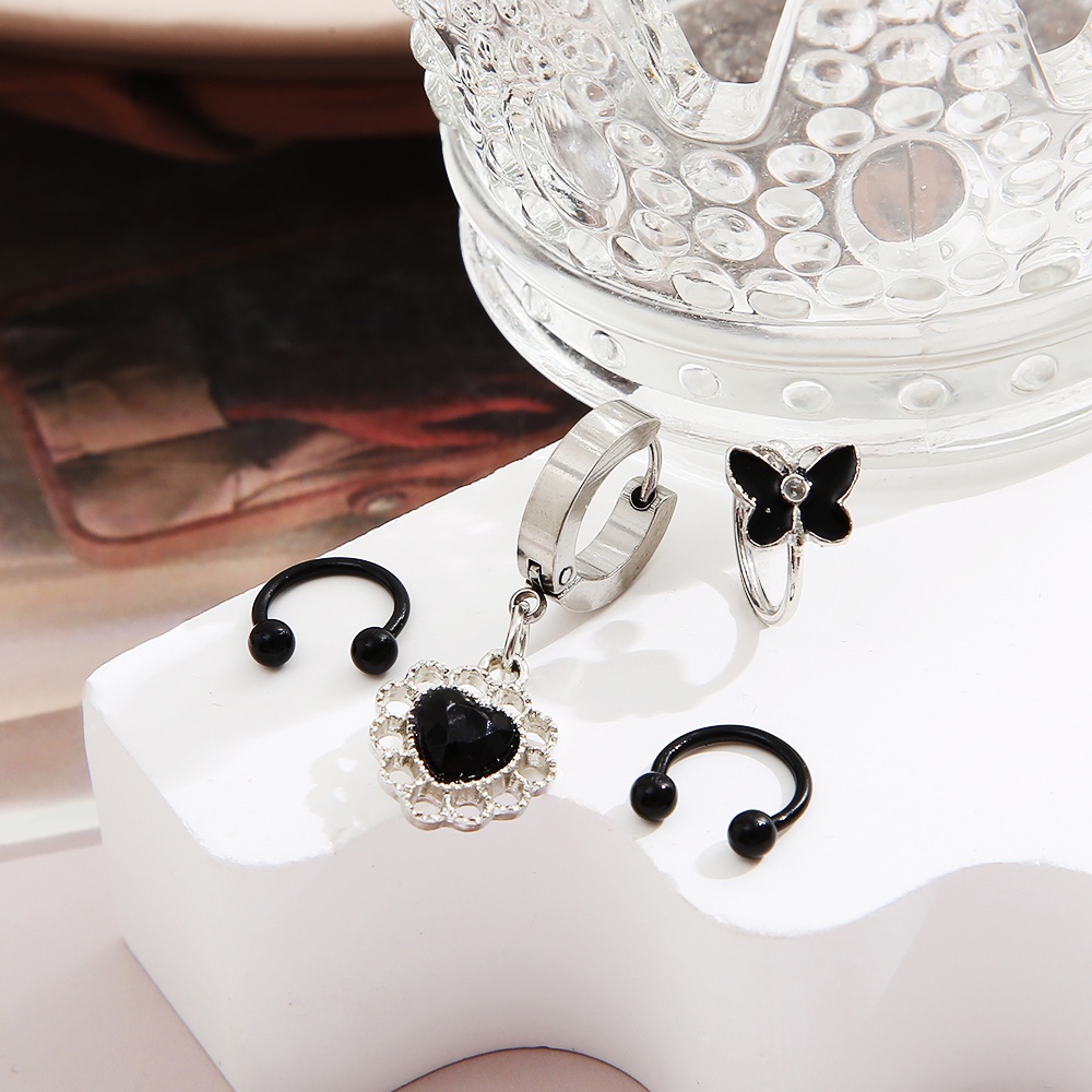 AY(CN) 4pcs / Set Anting Klip Telinga Model Butterfly Heart Drop Warna Hitam Gaya Retro Untuk Wanita