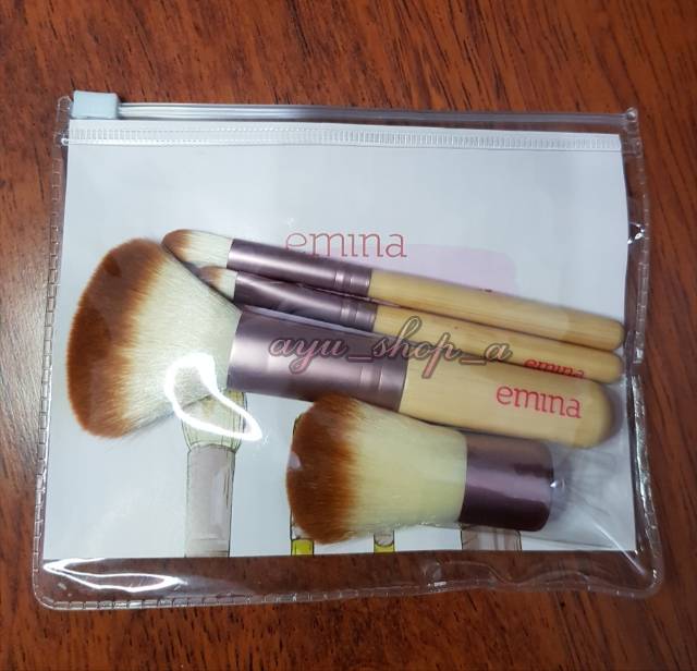 Emina Brush Set