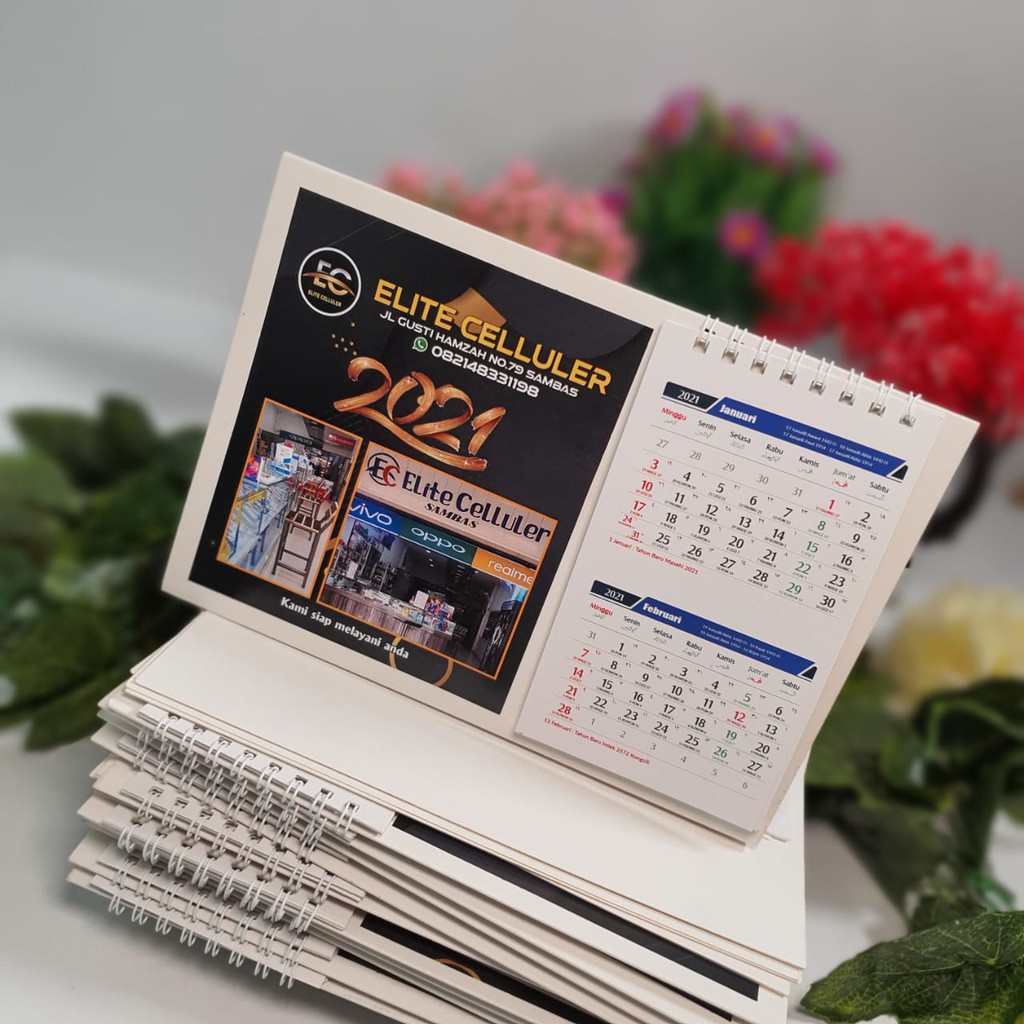 

Kalender meja custom bs tambah foto atau nama toko cocok jd kado jg nich keren deh