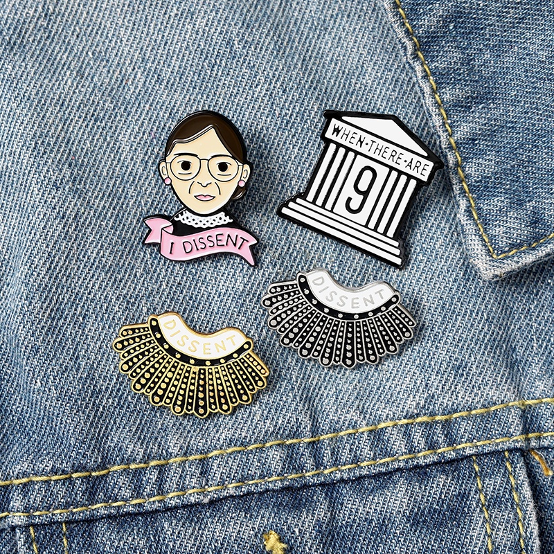 Bros Pin Enamel Desain I Dissent RBG Ruth Bader Ginsburg Warna Hitam Untuk Wanita