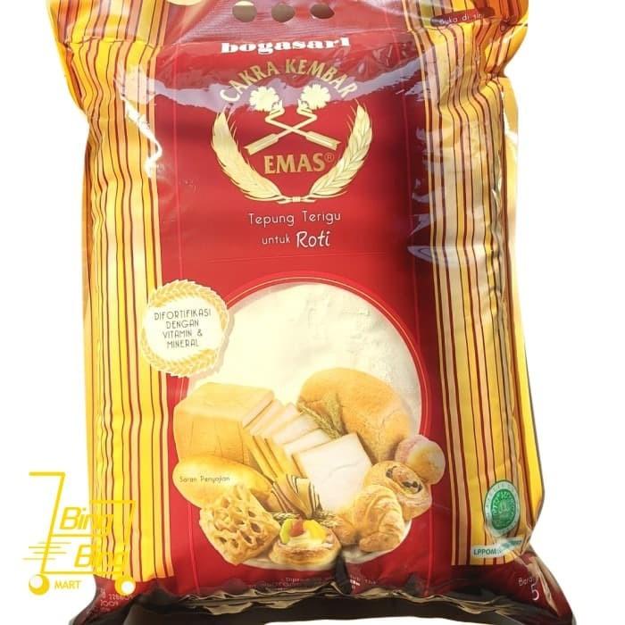 

Tepung Terigu Cakra Kembar Emas untuk Roti 5 kg