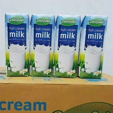 

Susu Greenfields FULL CREAM UHT 1 Karton isi 12pcs x 1 Liter