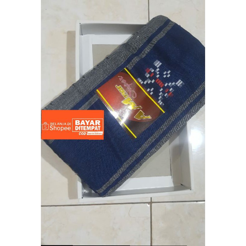 Sarung bermerek A Minor murah grosir remaja dewasa motif bergaris