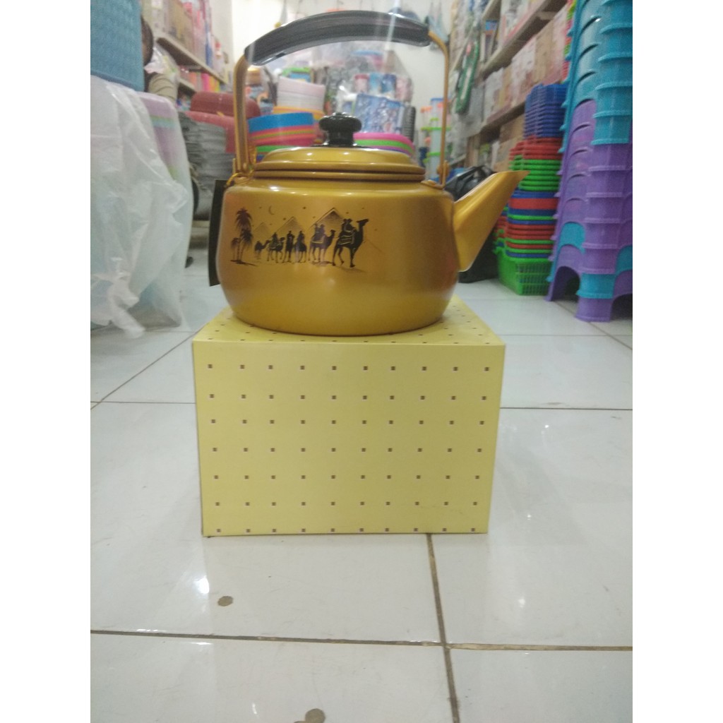 Ceret / Ketel / Teko Arab Emas Oleh-Oleh