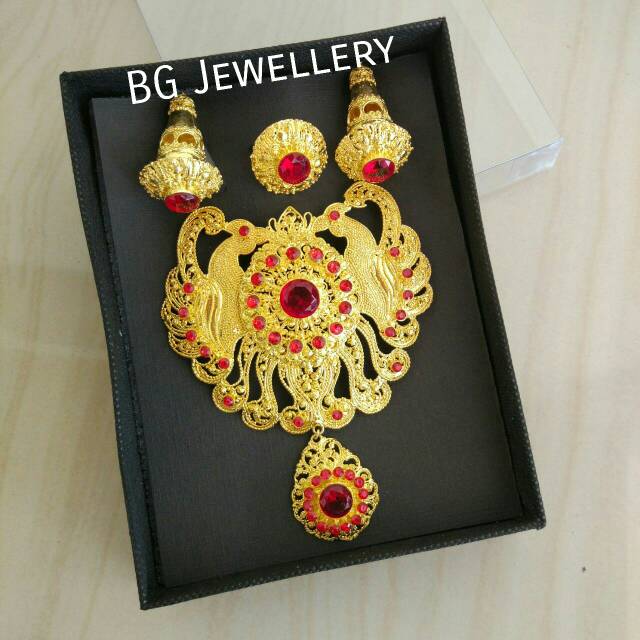 Set Bros Kebaya Alpaka Bali Merak Merah