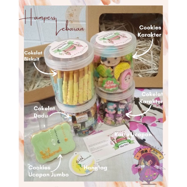 

Hampers Lebaran cookies dan cokelat karakter