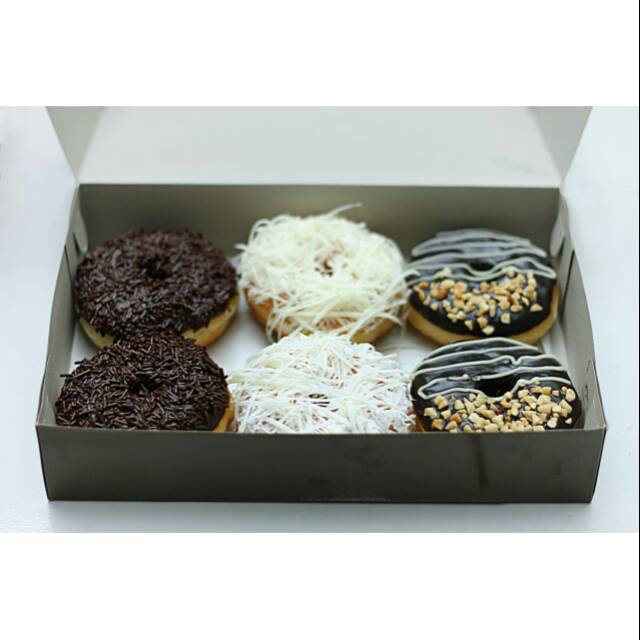 

Donat topping empuk berhari2