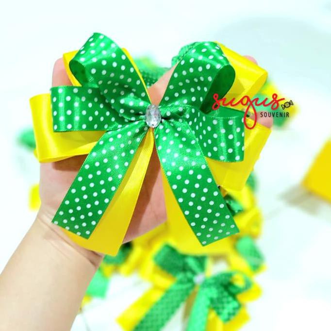 

Produk Terbaik Pita Souvenir Lebaran Natal Imlek Handmade Satin Kombinasi Motif