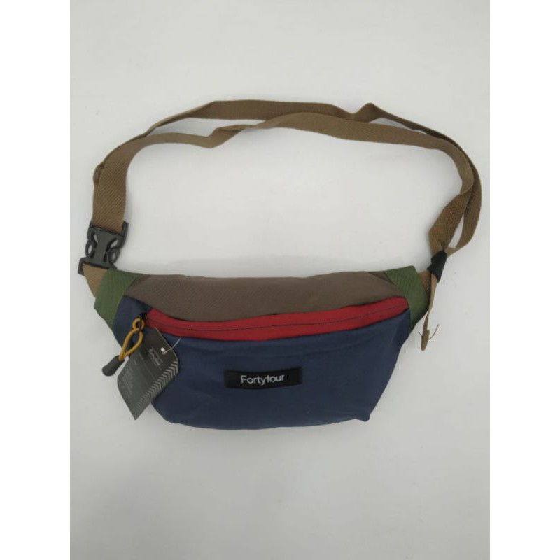 Tas Waist Bag Pria Fourty four Original produk 004