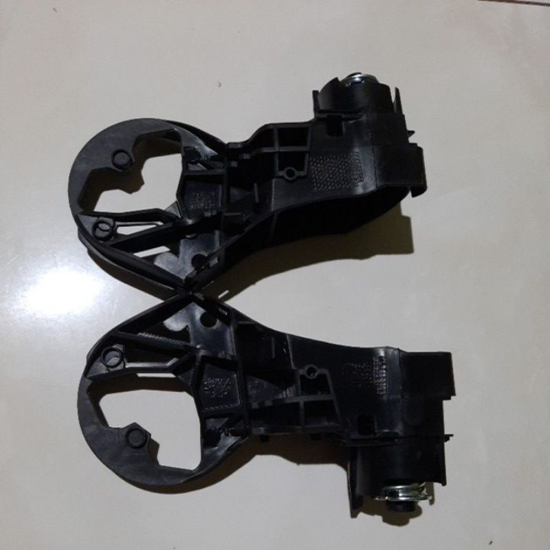 dudukan spion innova reborn