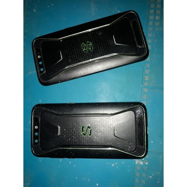 backdoor black shark 1 kamera depan