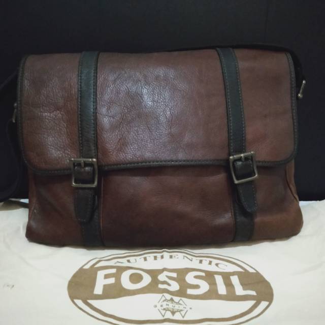 Preloved tas fossil pria original