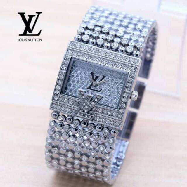 Jam tangan wanita lv