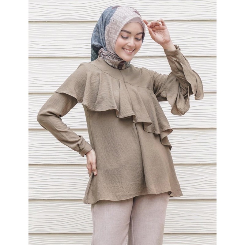 Claire Blouse by Wearing Klamby