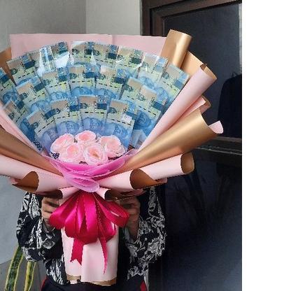 Buket uang PO H+1 / isi 100K-350K/ buket wisuda/Wedding bucket/ buket lamaran / Money cake / buket m