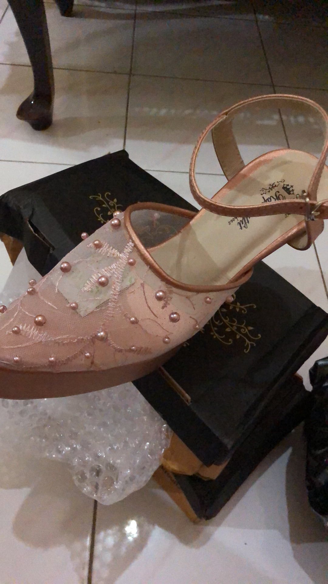 Sepatu Purri Rosegold Abstrak Lace Mutiara Tabut Tinggi 12cm