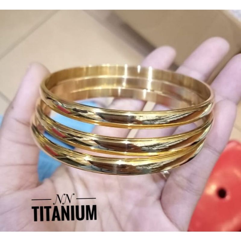 Titanium gelang wanita n33