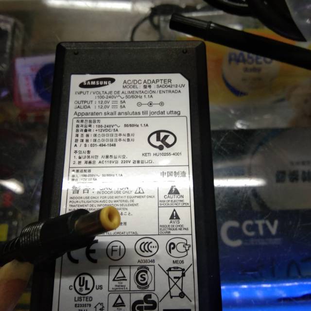 ac dc adaptor merek samsung input ac 100-240vol output dc 12vol 5amper power supply