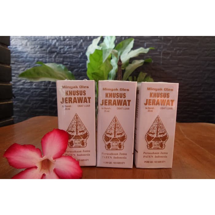 

MINYAK OLES KHUSUS JERAWAT CAP WAYANG OBAT OIL MENGATASI JERAWAT POM