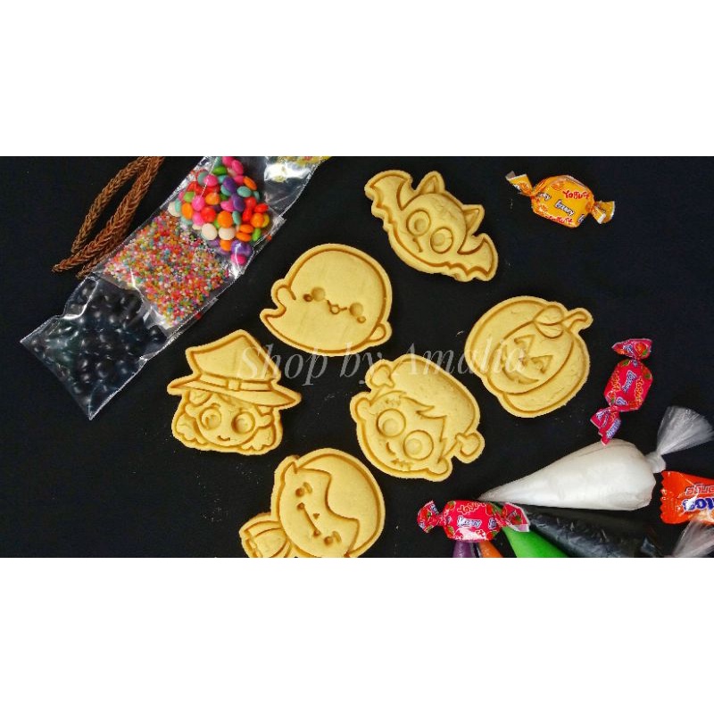 

DIY Cookies Kit Halloween Edition