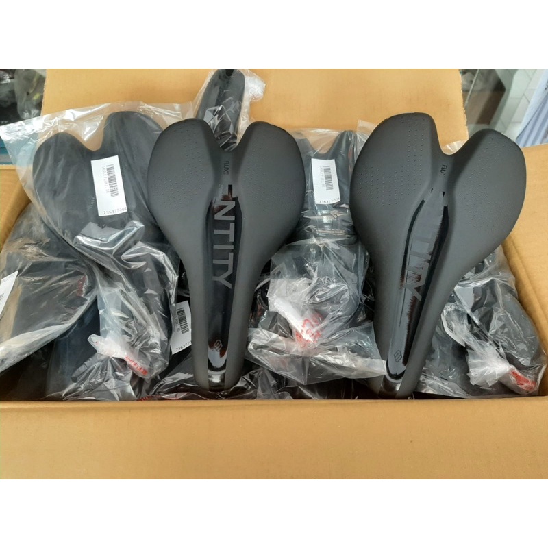 SADDLE / SADLE / JOK SEPEDA ENTITY FLUX 2 ORIGINAL