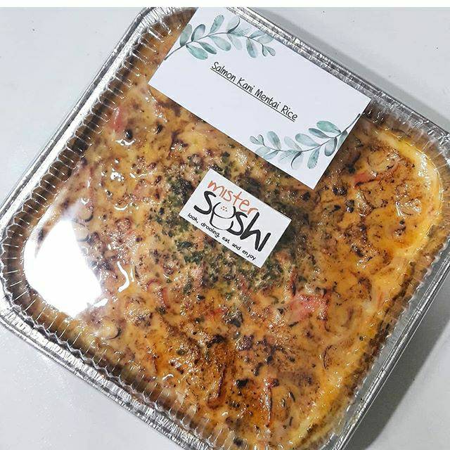 

Salmon/Salmon Kani Mentai Rice MEDIUM SIZE