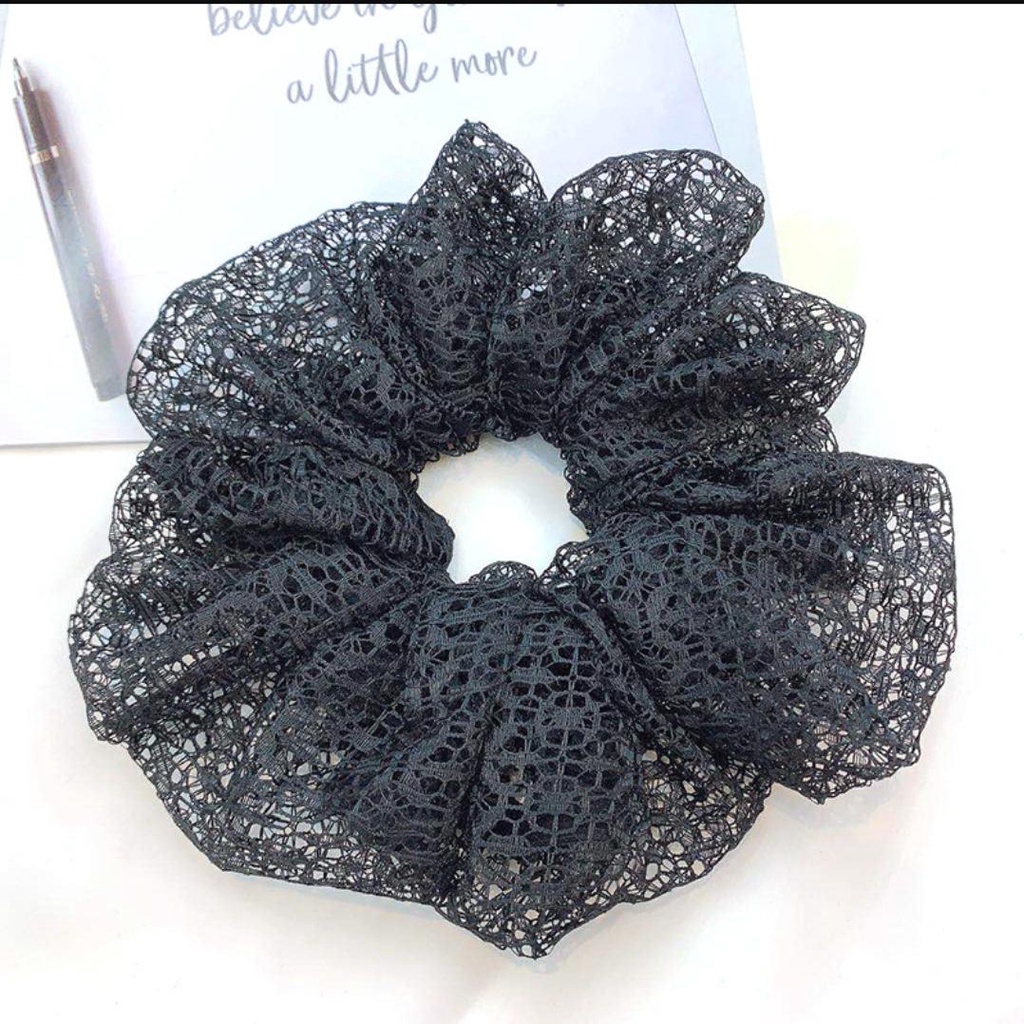 Scrunchie JUMBO Bahan Brokat Gliter 13cm - Ikat Rambut Brukat Besar Cepol Hijab Lace Scrunchies