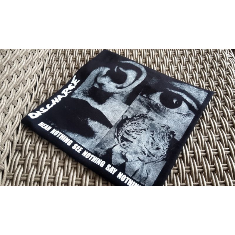 KAOS BAND DEWASA DISCHARGE HEAR NOTHING SEE  NOTHING SAY NOTHING