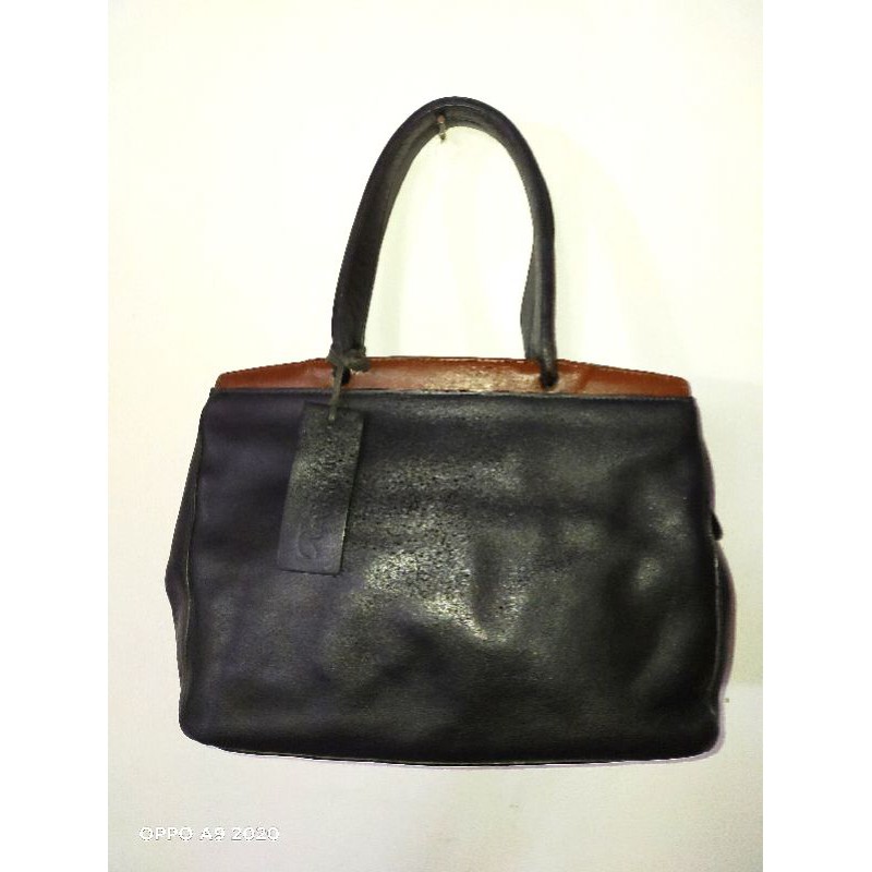 TAS KULIT REPTILE HOUSE