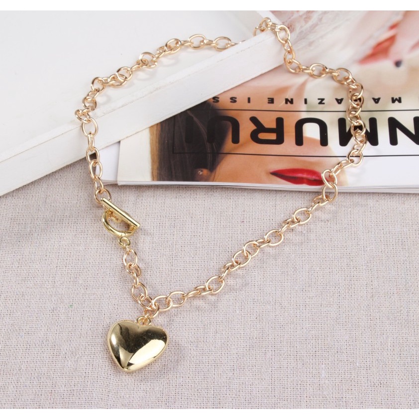 Korea Love Heart Clasp Necklace Peach Heart Retro Necklace Clavicle Chain Female