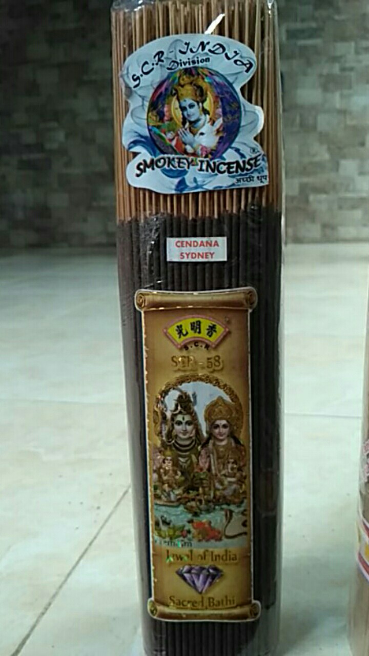 Hio Dupa Premium Scr 32cm Wangi Gaharu Cendana Full Celup 800g