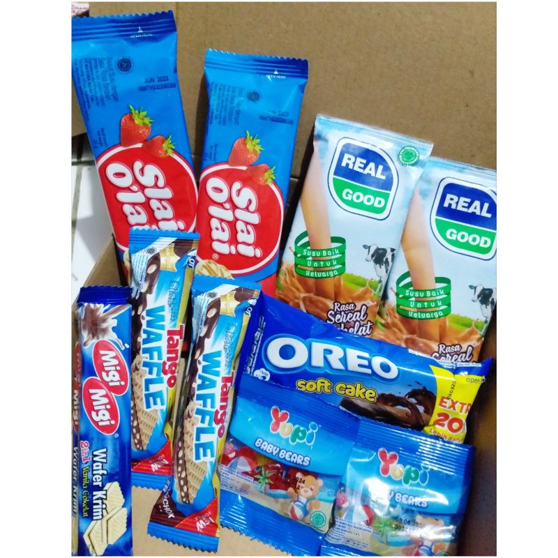 

PAKET SNACK BOX TEMA BIRU MURAH / HAMPERS SNACK BOX / SNACK KADO MURAH / SNACK ULANG TAHUN MURAH / BINGKISAN HADIAH / PAKET ULANGTAHUN