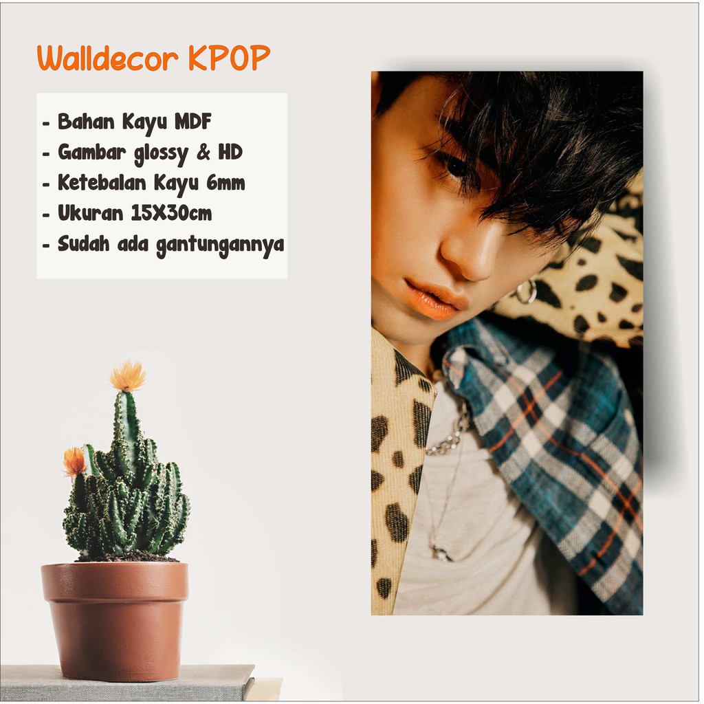 Walldecor WayV Lucas UKURAN 15x30cm Wall Decor Poster Kayu Hiasan Dinding KPOP Korea glossy