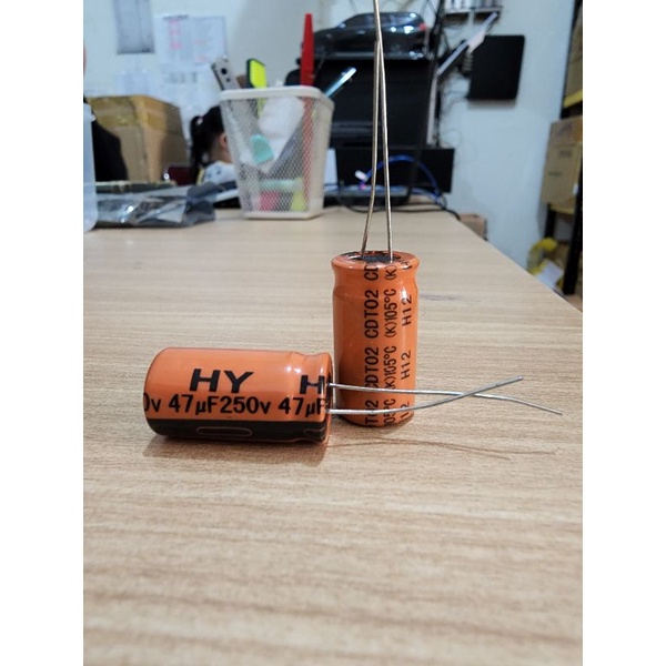 elco 47uf 250v , elco 47/250v HY oren