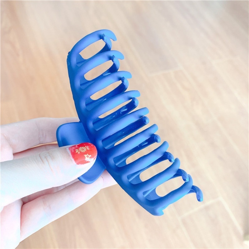 Women Simple Retro Matte Plastic Hair Claw Clip Barrette Headwear