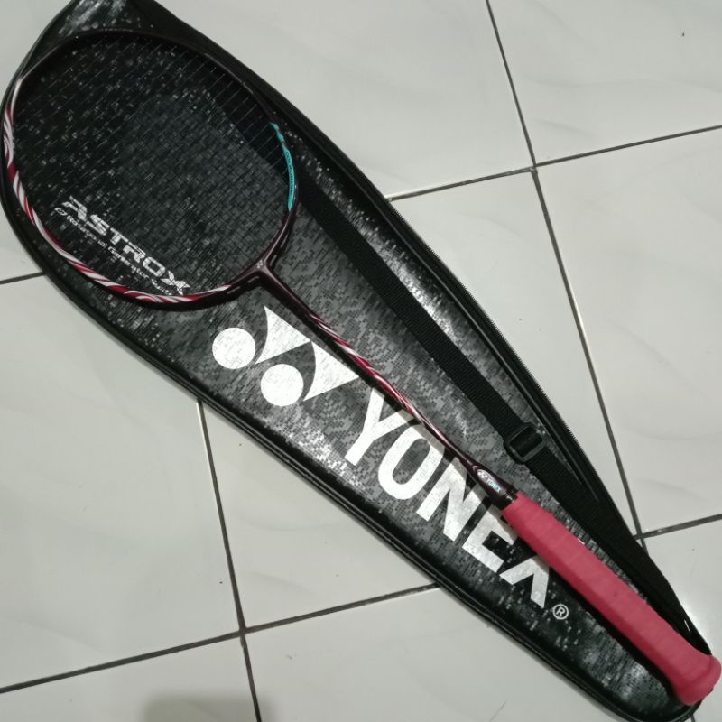 Raket Yonex Astrox 100ZZ Kurenai 4U Original (Second)