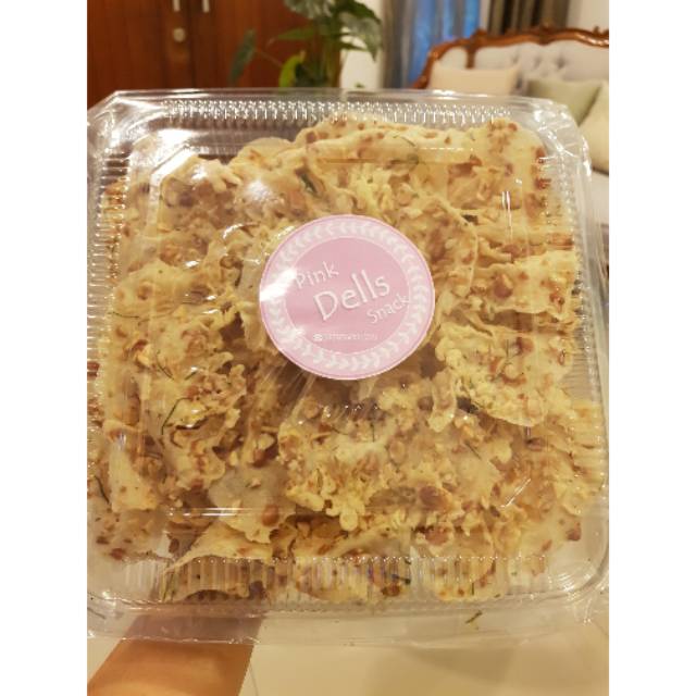 

Peyek kacang Dells renyah