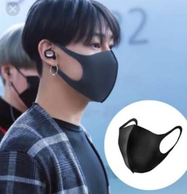 Masker Korea bahan scuba sejuk d kulit  isi 12 pcs